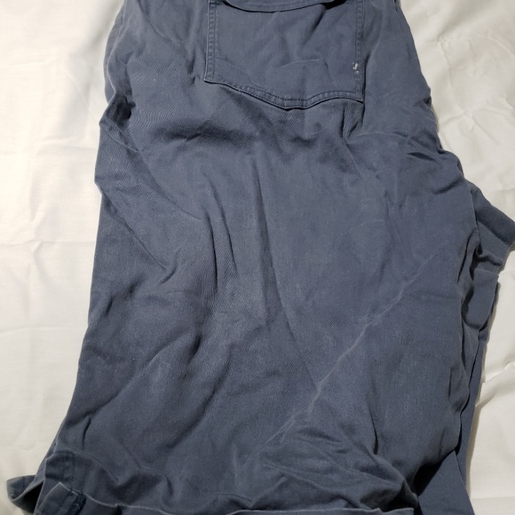 Shorts - Picture 4 of 4